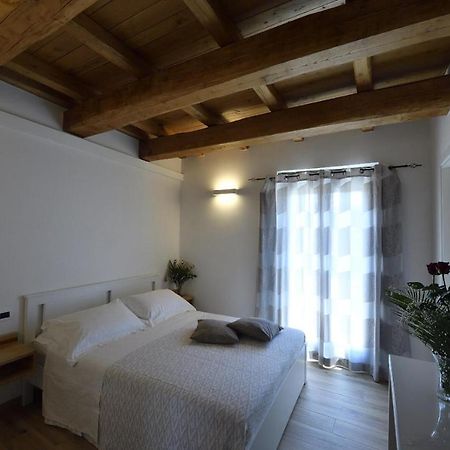 Le Benedettine Affittacamere Relais Fondi Εξωτερικό φωτογραφία