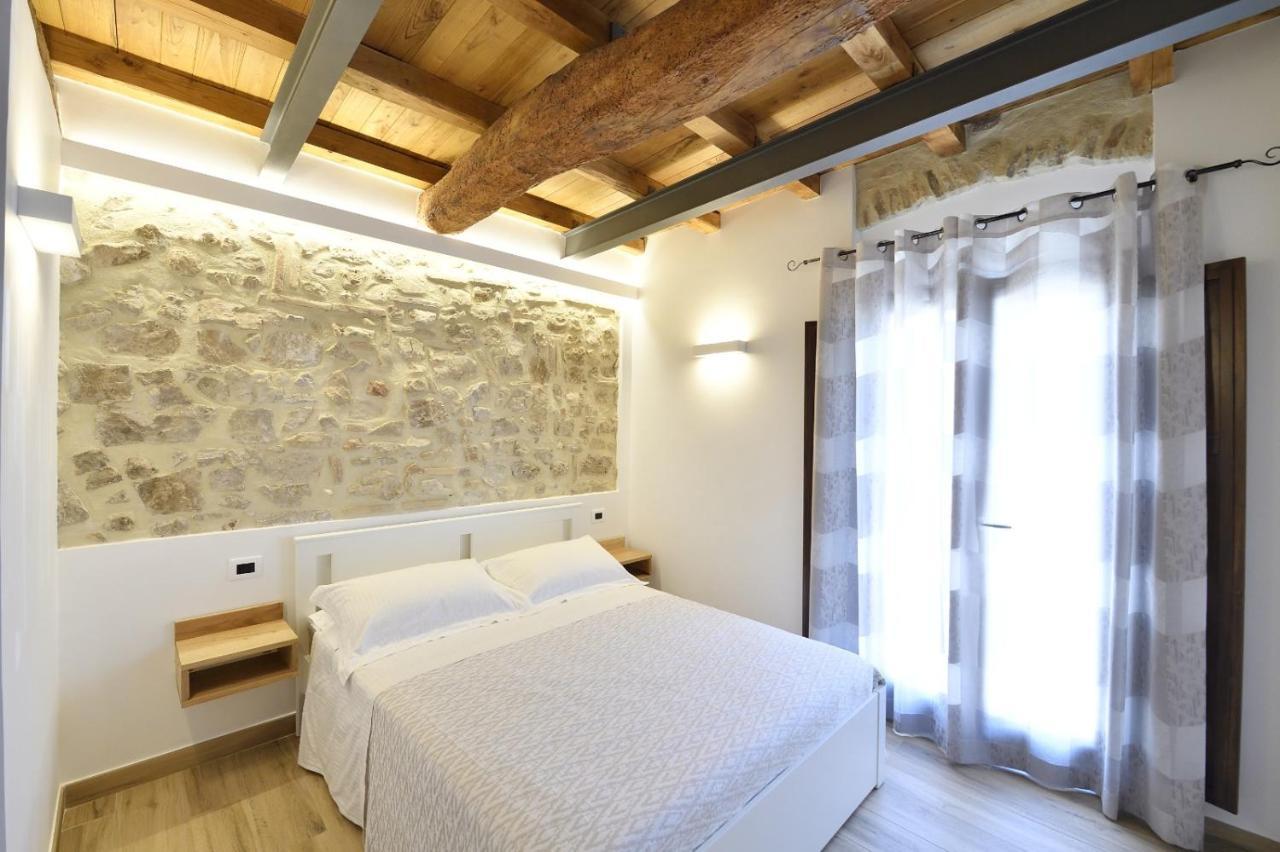Le Benedettine Affittacamere Relais Fondi Εξωτερικό φωτογραφία